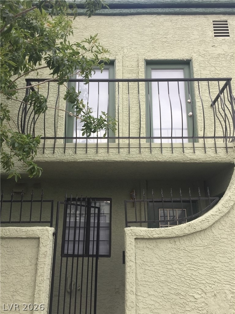 7030 Burcot Avenue - Photo 8