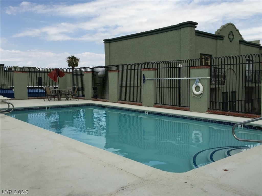 7030 Burcot Avenue - Photo 12