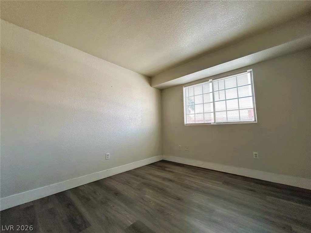 4730 E Craig Road - Photo 14
