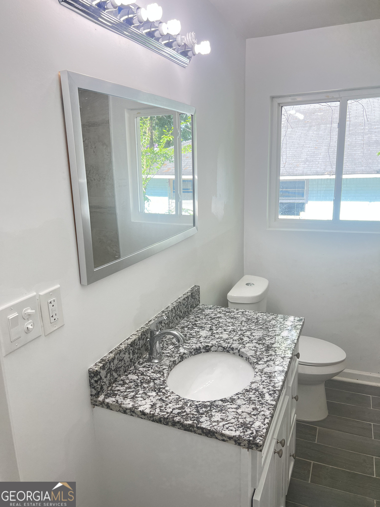 1255 Pine Avenue - Photo 4