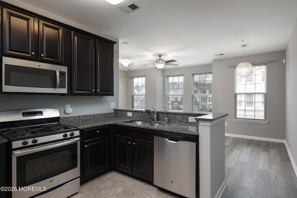 43 Jake Drive - Photo 8