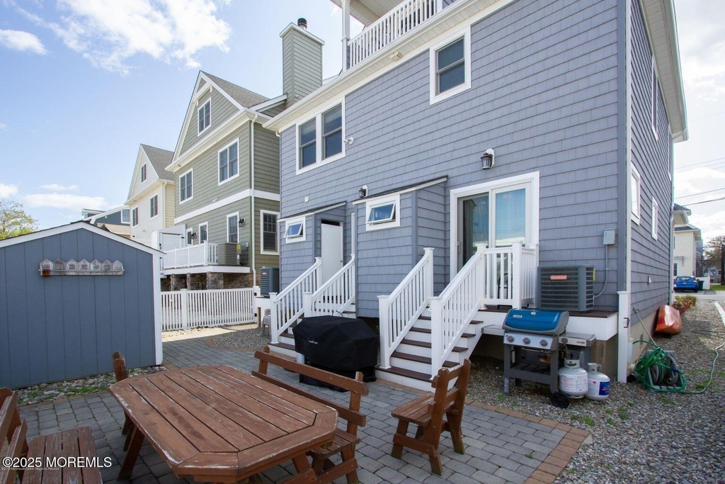 556 Pike Avenue - Photo 16