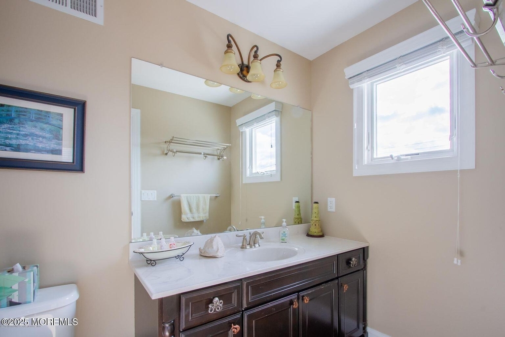556 Pike Avenue - Photo 9