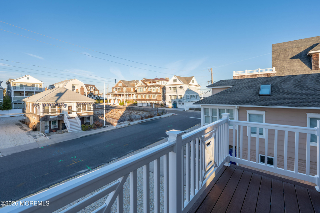 29 4th Avenue - Photo 16