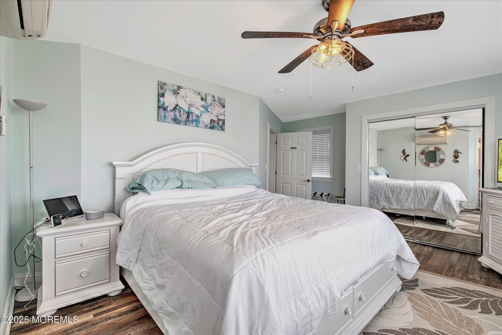 424 E Longport Avenue - Photo 27