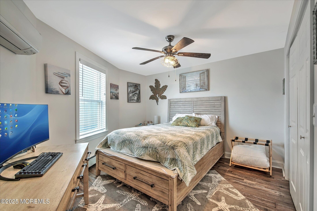 424 E Longport Avenue - Photo 30