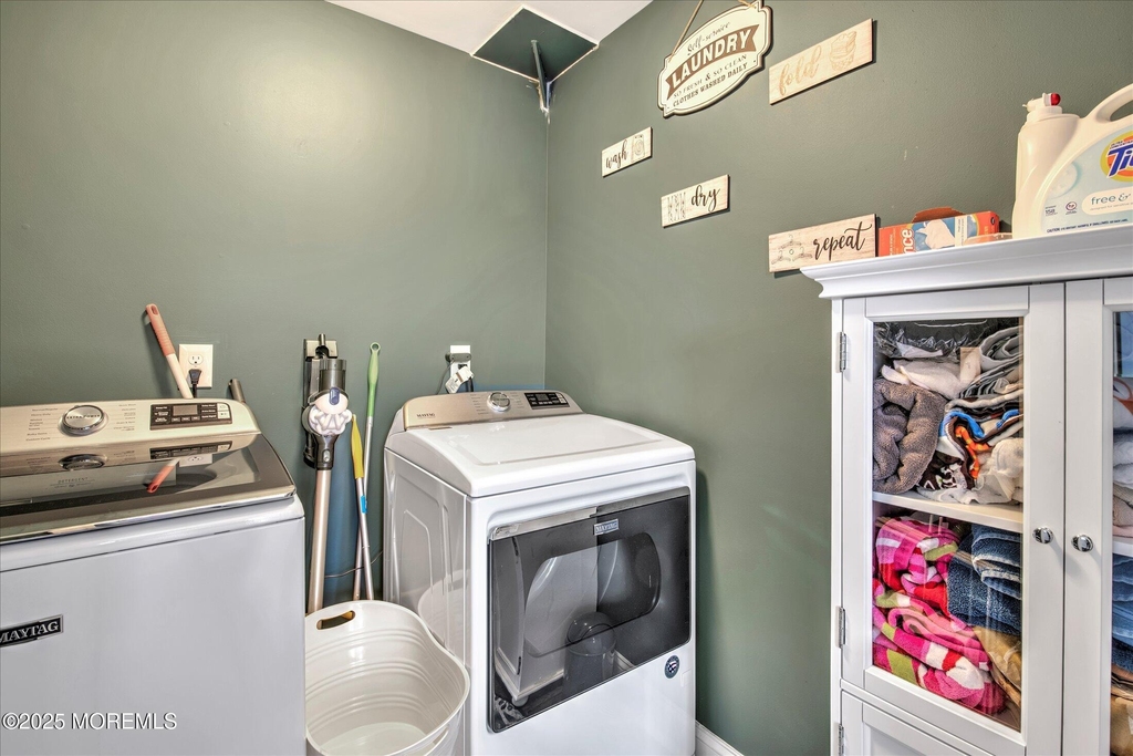 424 E Longport Avenue - Photo 33