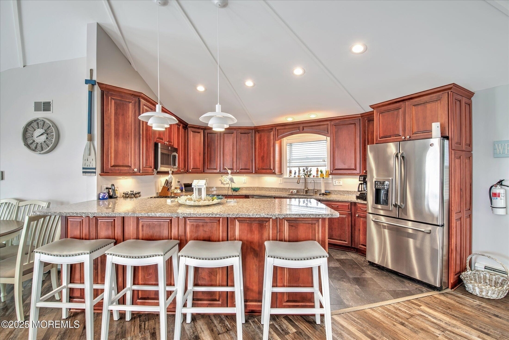 424 E Longport Avenue - Photo 14