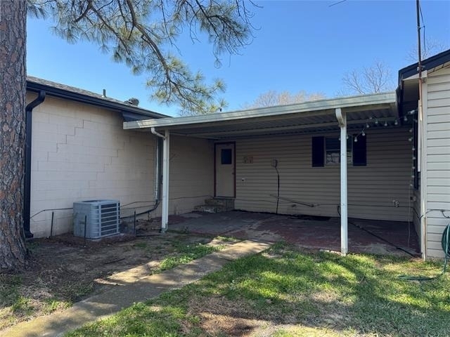 304 Burgett Street - Photo 20