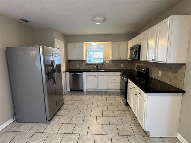 304 Burgett Street - Photo 7