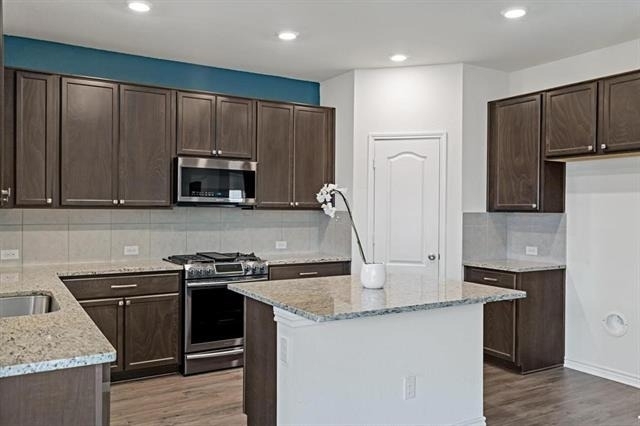 2632 Wesley Avenue - Photo 8