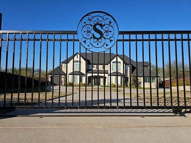 3824 Harvest Glen - Photo 0