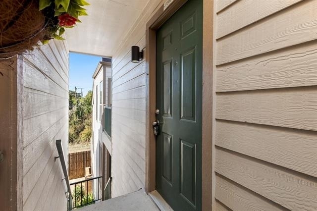 2301 Balsam Drive - Photo 2