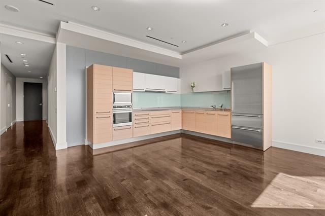 2408 Victory Park Lane - Photo 1