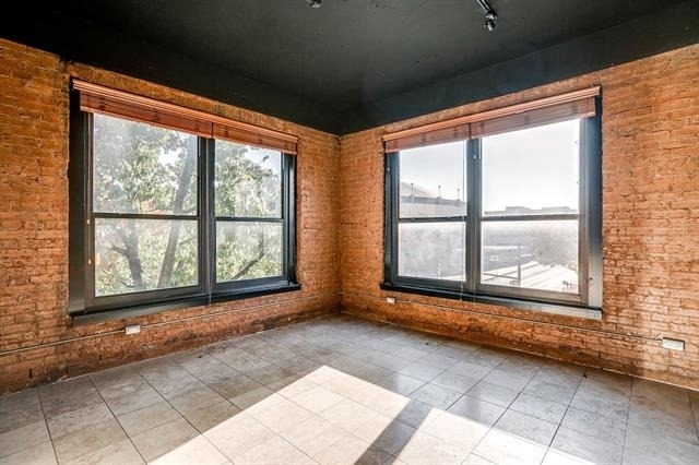 910 Houston Street - Photo 19