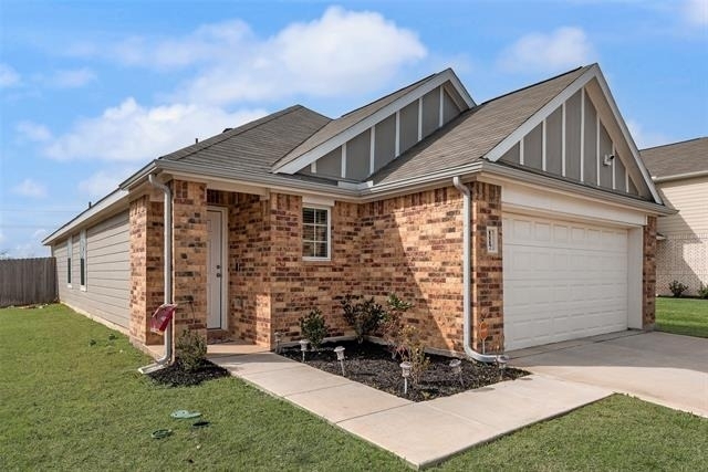 1117 Takeoff Avenue - Photo 1