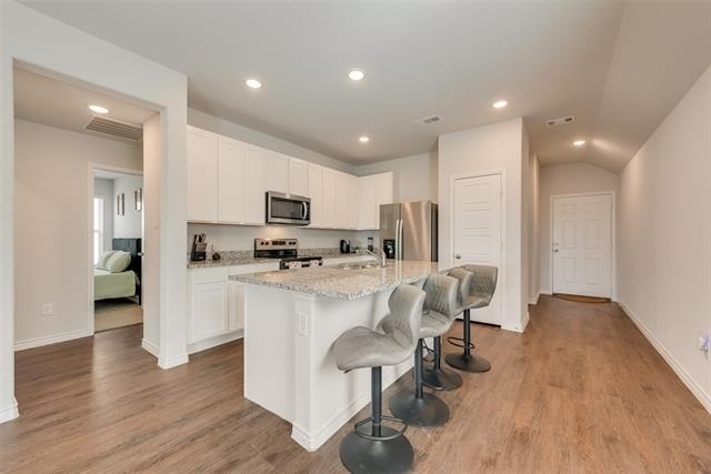 1117 Takeoff Avenue - Photo 3
