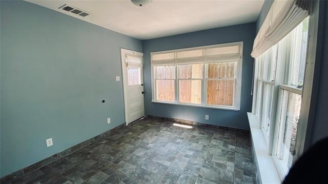 1715 Ramsey Avenue - Photo 17