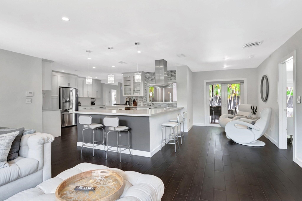 855 Berkeley Street - Photo 7