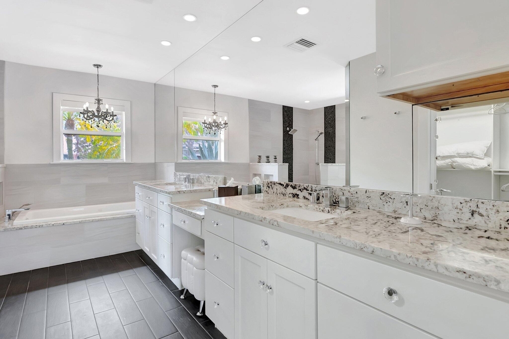 855 Berkeley Street - Photo 16