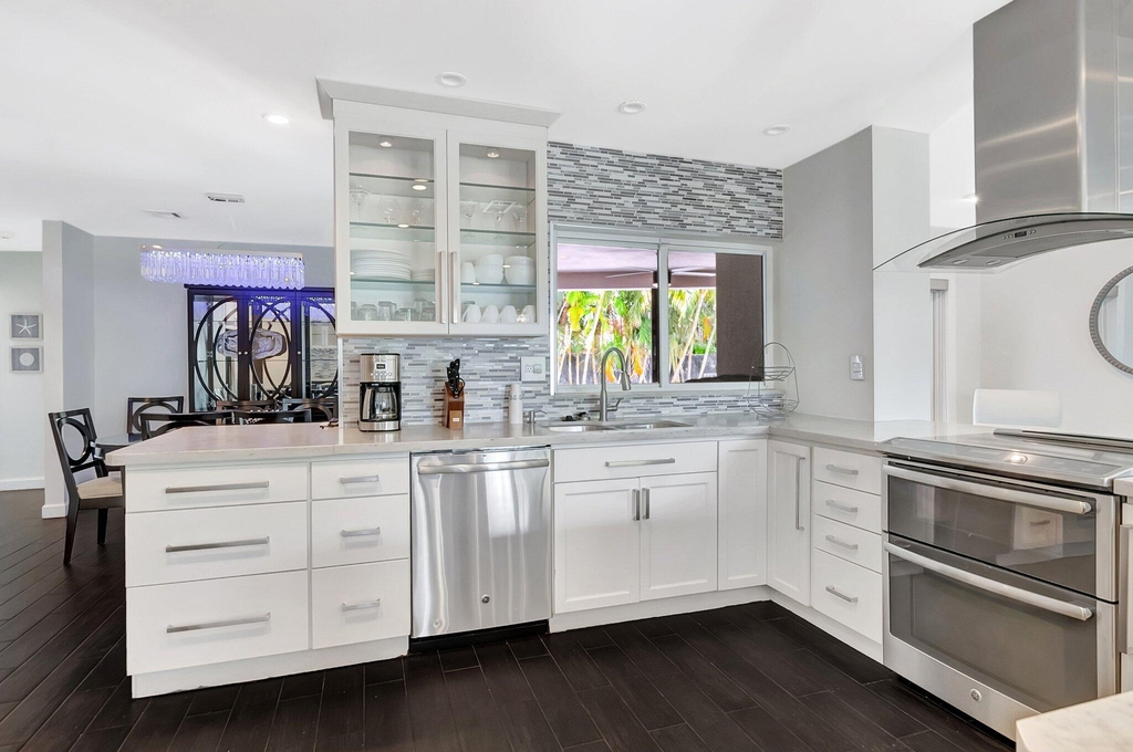 855 Berkeley Street - Photo 11