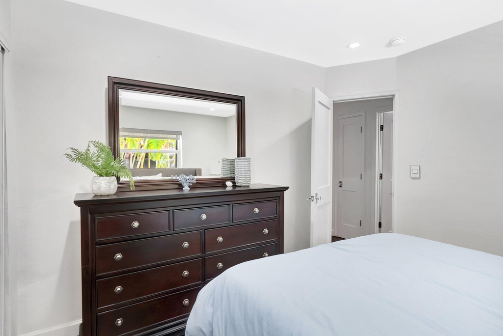 855 Berkeley Street - Photo 21