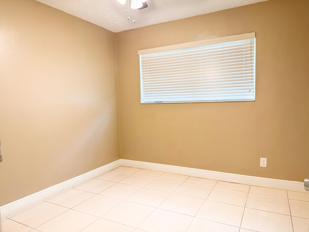 19731 Nw 4th Avenue - Photo 11