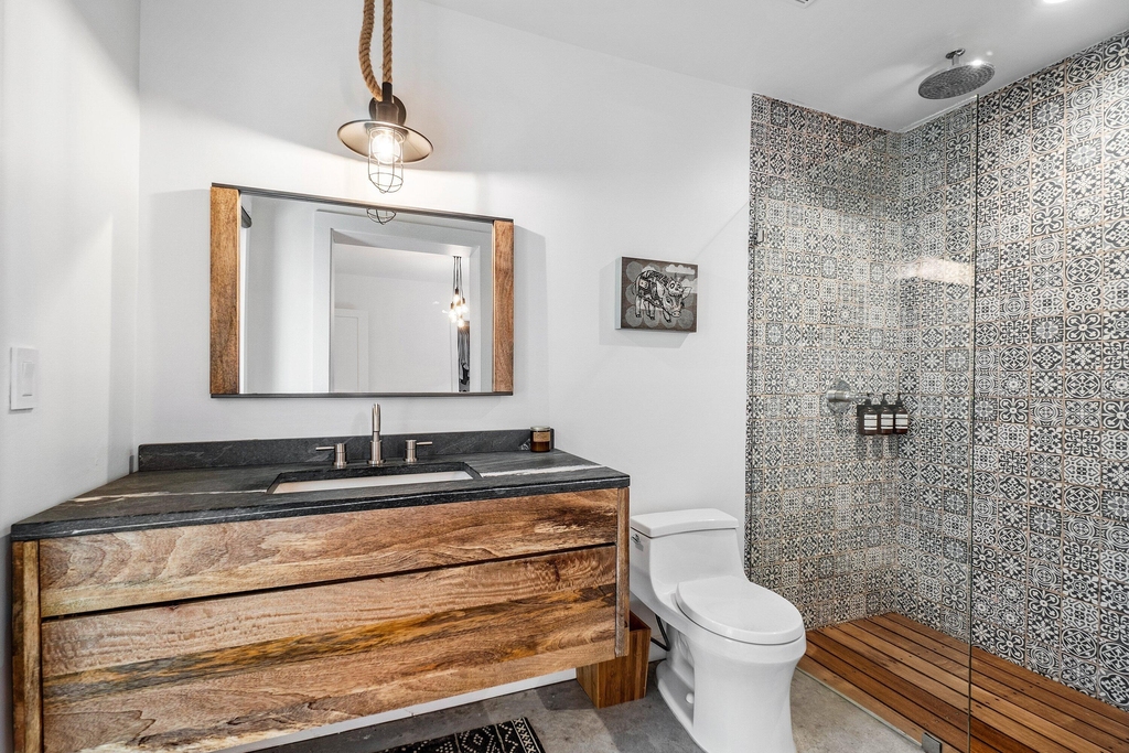 245 30th Street - Photo 14