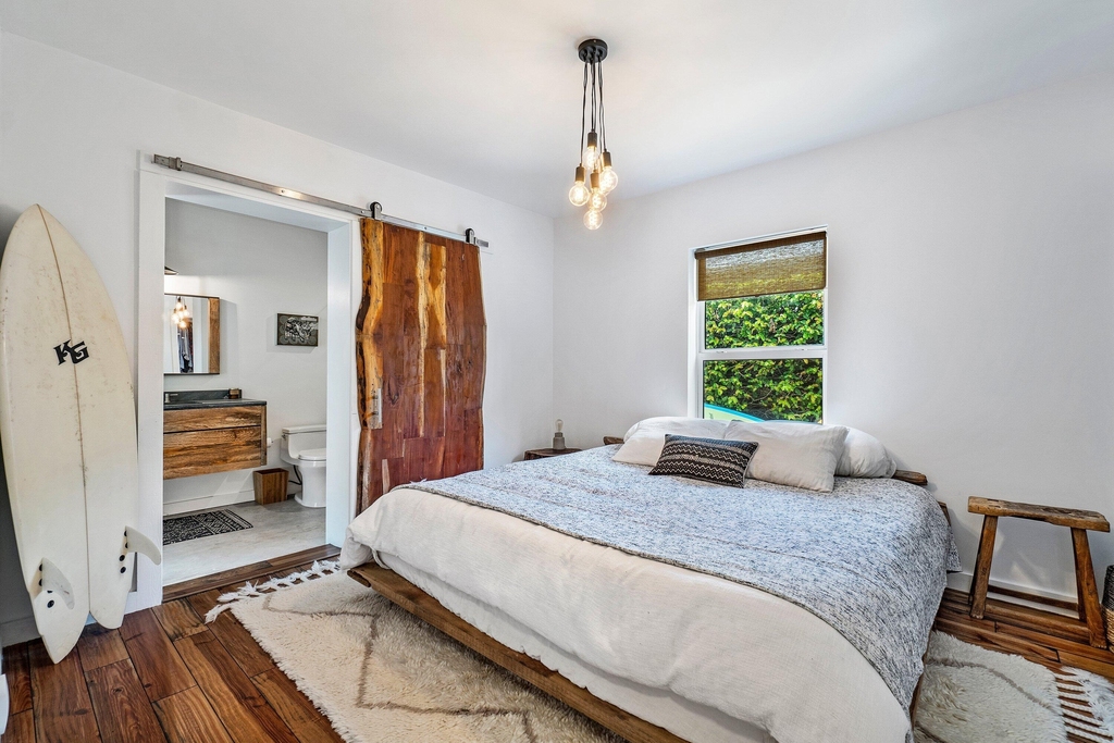 245 30th Street - Photo 13