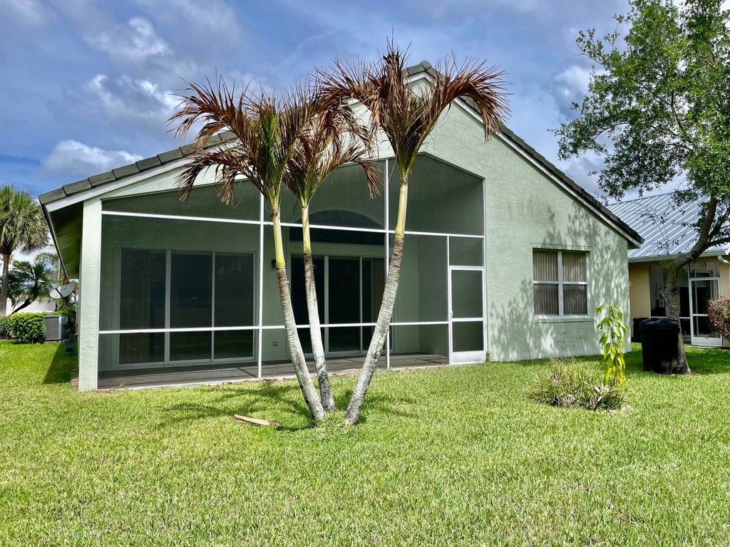 185 Nw Willow Grove Avenue - Photo 15