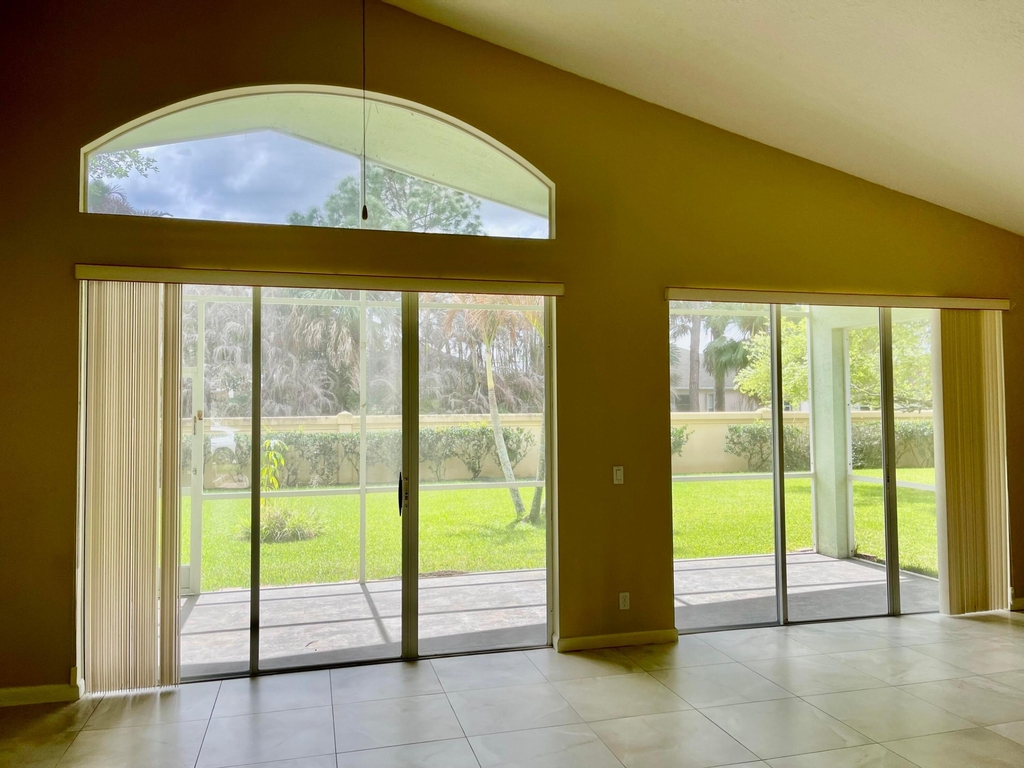 185 Nw Willow Grove Avenue - Photo 14