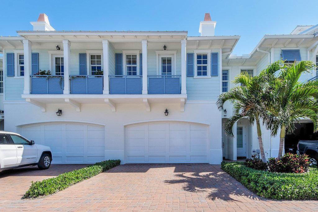 106 Ocean Breeze Drive - Photo 0