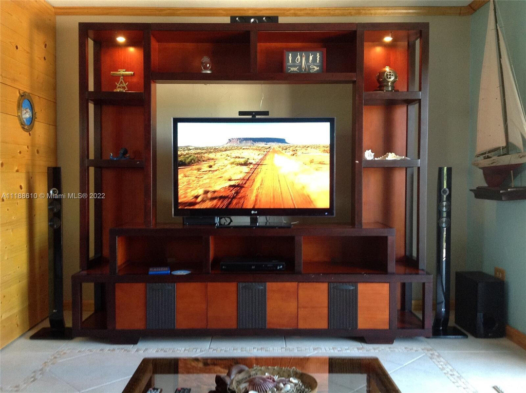 300 Ocean Drive - Photo 9