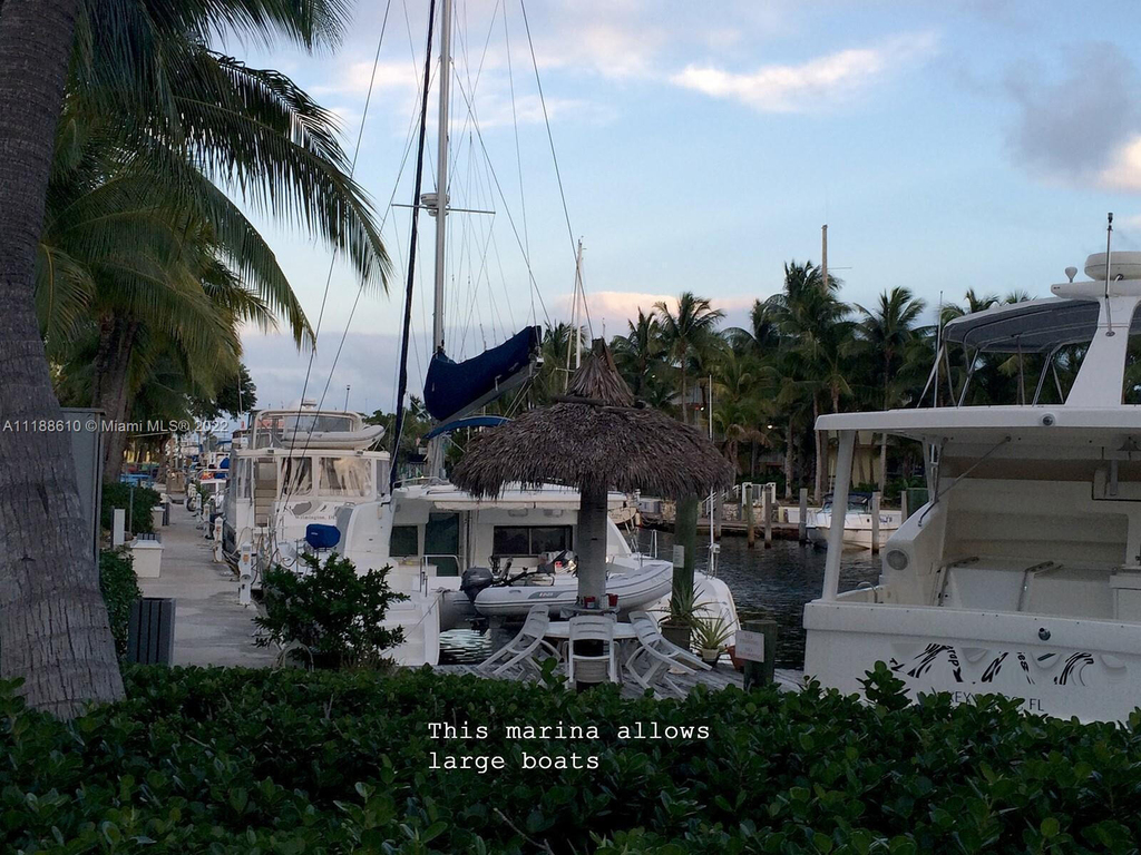 300 Ocean Drive - Photo 23