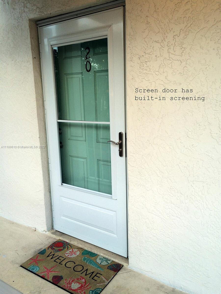 300 Ocean Drive - Photo 2