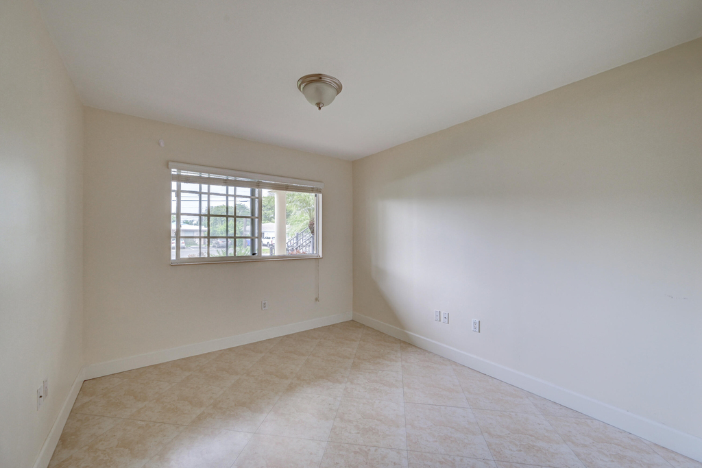 410 Sw 15th Street - Photo 7