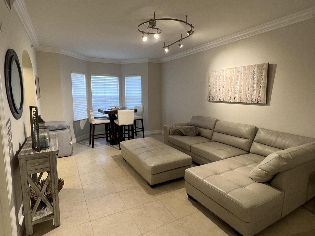 2051 Se 3rd Street - Photo 29