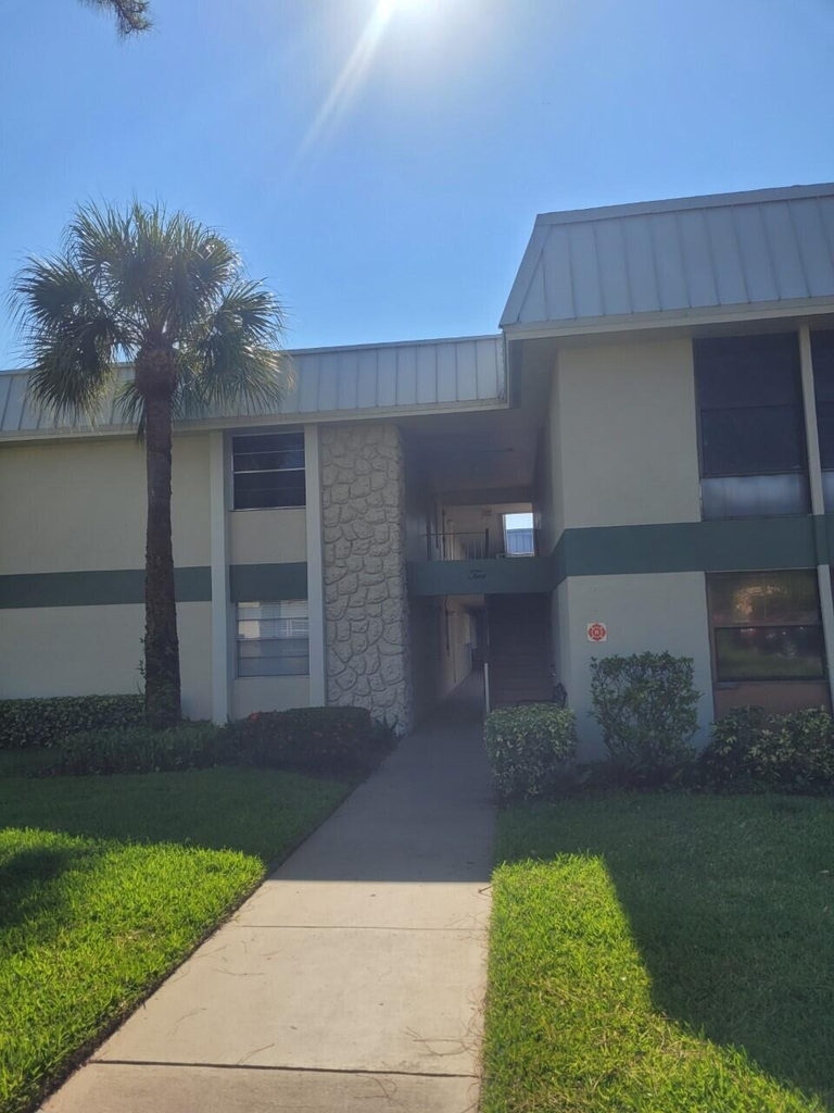 2302 Sunrise Boulevard - Photo 9