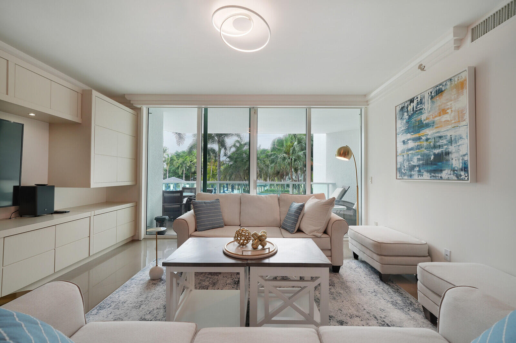 550 Se Mizner Boulevard - Photo 38