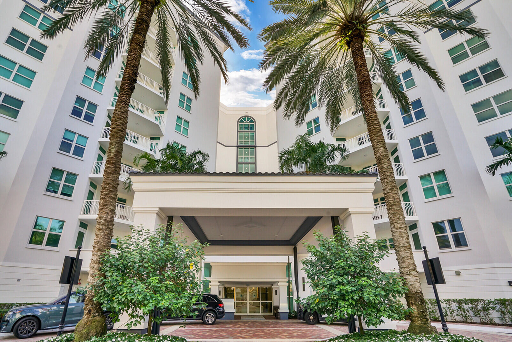 550 Se Mizner Boulevard - Photo 6