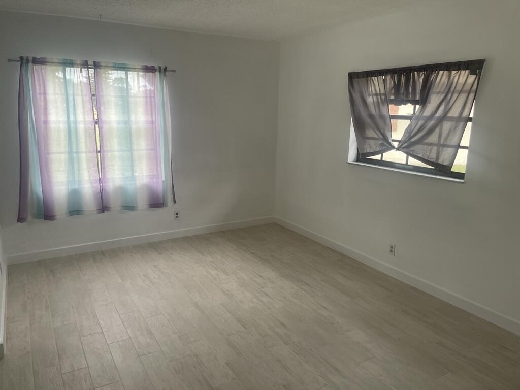 4259 Oak Terrace Drive - Photo 6