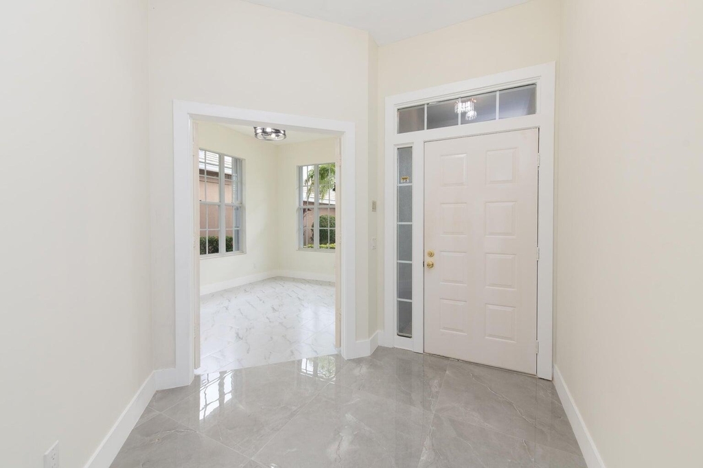 249 Nw Bentley Circle - Photo 15