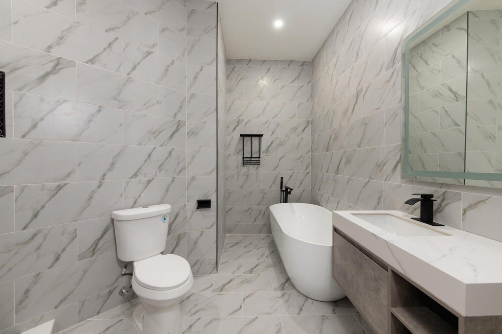 249 Nw Bentley Circle - Photo 5