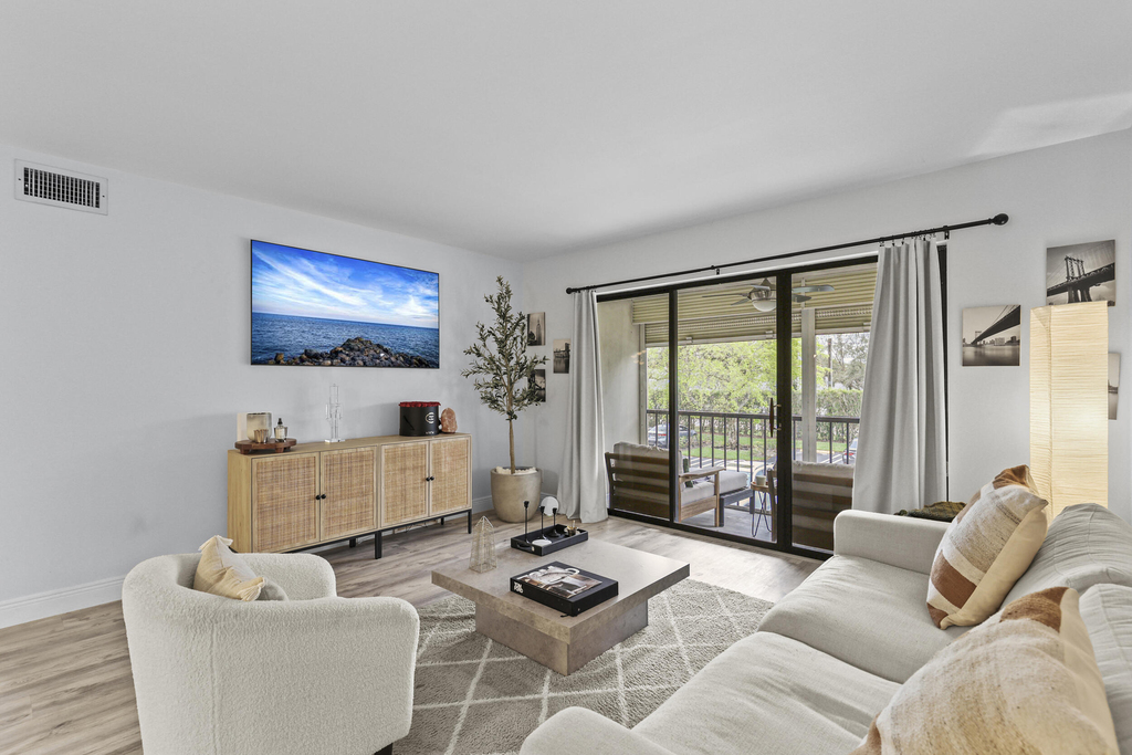 629 Sea Pine Way - Photo 8