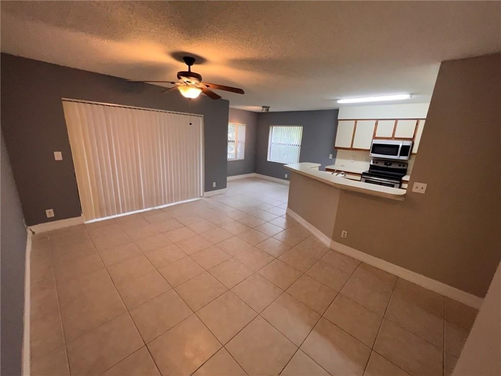 9999 Summerbreeze Drive - Photo 7