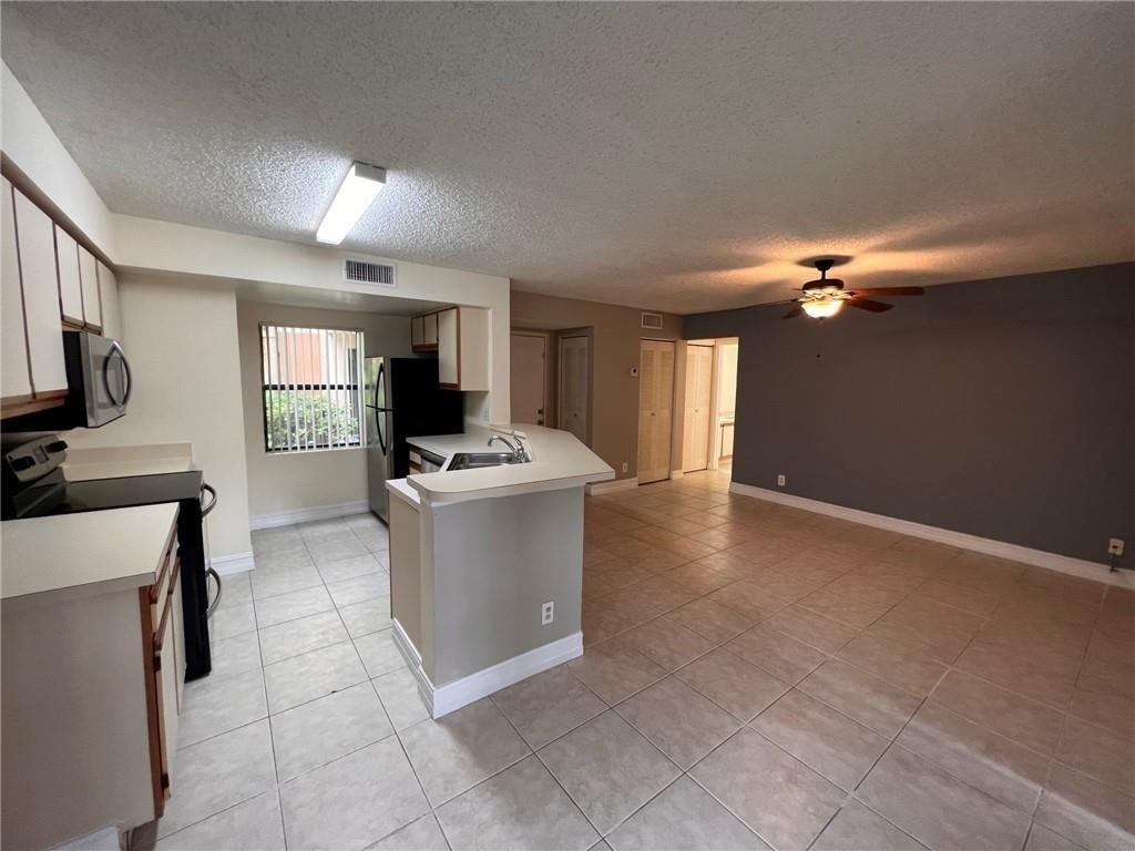 9999 Summerbreeze Drive - Photo 10