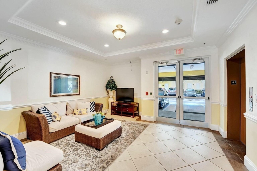 3120 E Latitude Circle - Photo 4