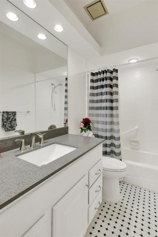 7334 Pine Creek Way - Photo 16