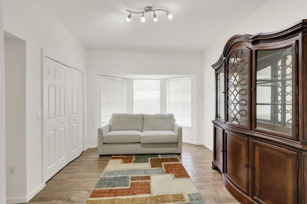 7334 Pine Creek Way - Photo 18