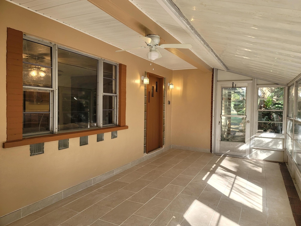 4362 W Midway Road - Photo 4